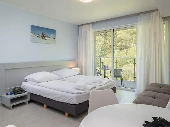 Livingo 28 Czarna Gora * 西恩纳